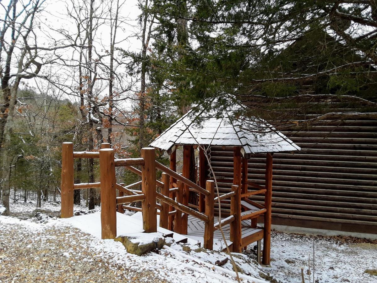 Cherokee Mountain Log Cabins Eureka Springs Exterior foto