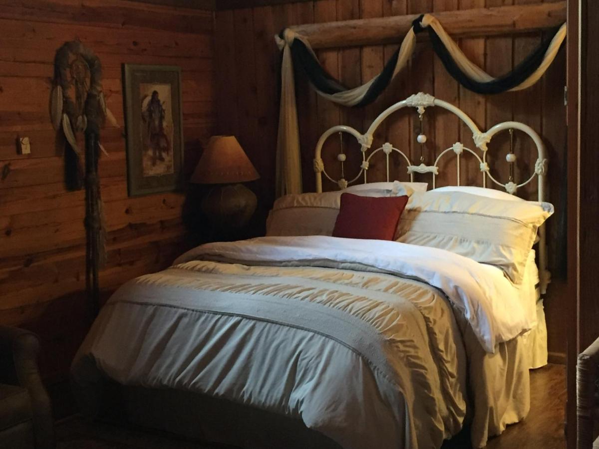 Cherokee Mountain Log Cabins Eureka Springs Exterior foto