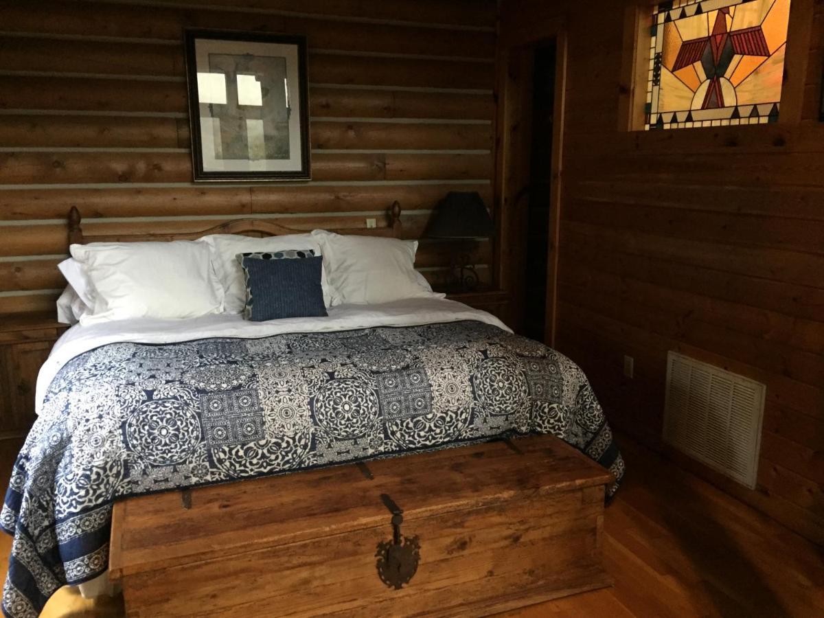 Cherokee Mountain Log Cabins Eureka Springs Exterior foto